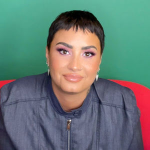 Meet your Posher, Adriana